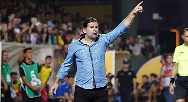 İbrahim Üzülmez: “Hedefe giderken dikenli yollardan geçeceğiz” 