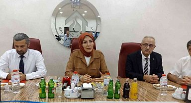 Malatya'da 'kayısı yetiştiriciliği' dersi tarım okulları müfredatına alınacak