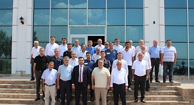 Tayini çıkan kaymakamlar yeni görev yerlerine uğurlanıyor