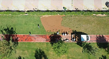 Yeşilyurt Belediyesi, rulo çim üretiminde hedefleri aştı