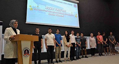 YKS'de dereceye girenler ödüllendirildi