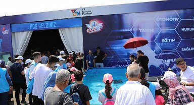 Başkan Güder gençlerin TEKNOFEST gezisi talebini geri çevirmedi