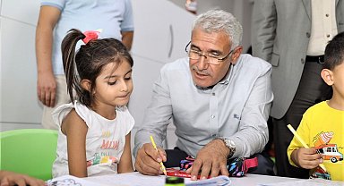 Başkan Güder Minik Kalplerle Buluştu