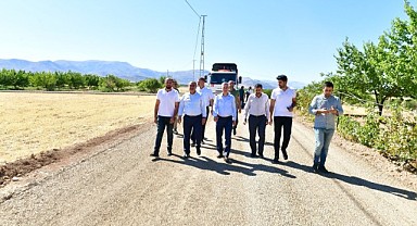 Çınar: “Kuyulu’nun 5 Km’lik Yol İhtiyacını Gideriyoruz”