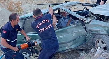 Hekimhan-Malatya Karayolunda Trafik Kazası 2 Yaralı 
