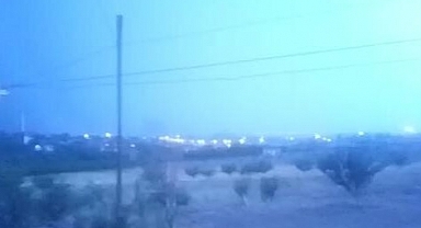 Malatya'da çakan şimşekler geceyi aydınlattı