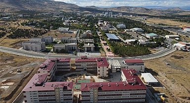 Malatya'da eğitim görecek bütün öğrenciler yurtlara yerleştirildi