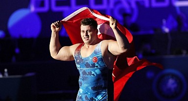 Milli Güreşçimiz Rıza Kayaalp, 5. Kez Dünya Şampiyonu