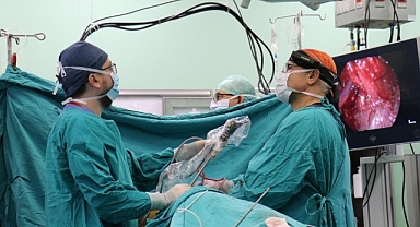 TÖTM'de çevrimiçi Torasik Cerrahi Akciğer ameliyatı