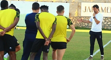 Yeni Malatyaspor'da Haqi Osman ve Philip Awuku sevinci
