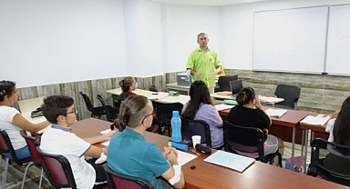 Işık Hızında Okumak İster misiniz?