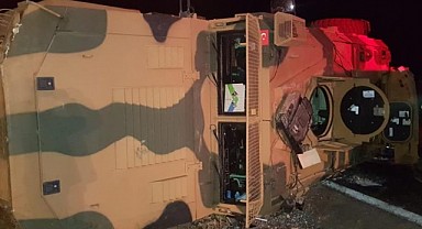  Kahramanmaraş'da Askeri Araç Devrildi: 7 Asker Yaralı