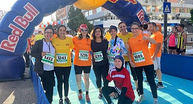 Sporla Kal Mutlu Kal Spor kulübü, Yol yarışlarında iz bırakıyor