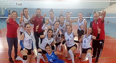 Voleybol Bayanlar Ligi'nde Malatya'nın Prensesleri 3-0 Galip  