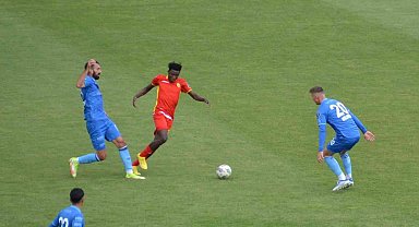 YMS ilk galibiyetini Bandırma'da aldı