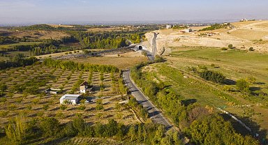 Hatunsuyu'nda Hemzemin Geçit Çalışmaları Tamamlandı