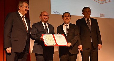 İnönü Üniversitesi Çevre Yönetim Belgesini Türkiye'de Alan İlk Üniversite Oldu