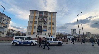 Kayseri'de Pompalı Tüfek ile Dehşet Saçan Şahıs 3 Kişiyi Yaraladı