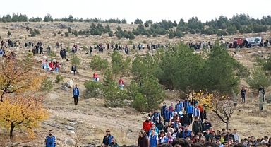 Malatya'da 2 Bin 500 Fidan Toprakla Buluştu