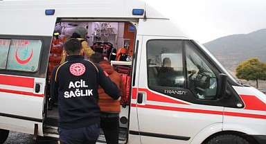 Malatya-Elazığ Karayolunda Minibüs Şarampole uçtu: 20 Yaralı 