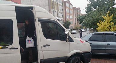 Malatya'da Minibüs ile Otomobil Çarpıştı: 3 Yaralı