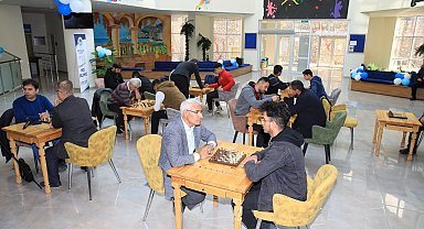 Önce öğrendiler sonra özel turnuvaya katıldılar