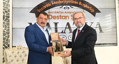 Rektör Ünüvar'dan Başkan Gürkan'a Ziyaret