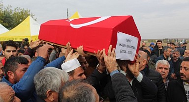 Roketli Saldırıda Şehit Olan 5 Yaşındaki Hasan Karataş Son Yolculuğuna Uğurlandı