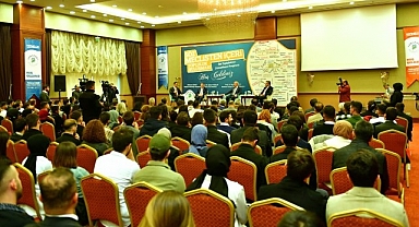 Üniversite öğrencilerine 