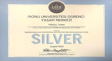Yaşam Merkezi'ne Yeşil Bina Belgesi