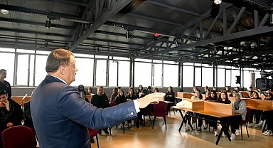 Başkan Gürkan 'Kariyer Günleri' Programına Katıldı