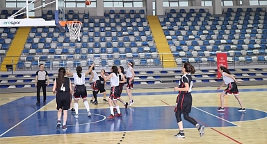 Bölge şampiyonasına katılmak için ter döktüler