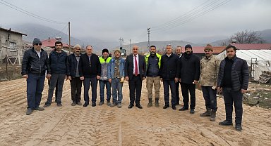 Doğanşehir'de kilitli parke taş çalışmalarına hız verildi