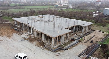 Eskimalatya'daki sağlık merkezinde çalışmalar sürüyor