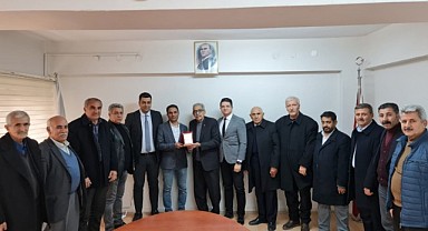 Fırat EDAŞ’a Malatya Muhtarlar Konfederasyonu’ndan Teşekkür Plaketi