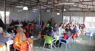 İlçede yetiştirildi, öğrencilere ikram edildi