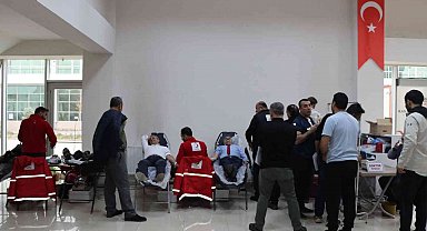 Kan talebine duyarsız kalmadılar