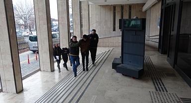 Malatya'da 500 Bin TL Dolandırılan Şahsın Parasını Polis Kurtardı