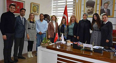 "Şiddete Hayır" projesinde yabancı emektarlara sertifika