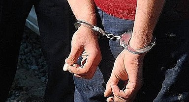 Karaman'da Silahla 2 Kişiyi Öldüren, 1 Kişiyi Ağırlayan Şahıs Tutuklandı