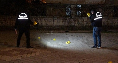 Sokaktaki tartışma kanlı bitti: 1 yaralı