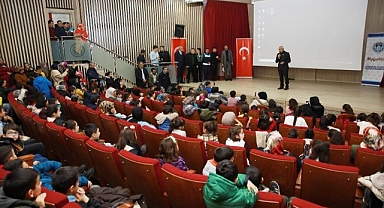 Battalgazi'de öğrencilere sinema keyfi