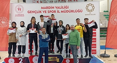 Bilek Güreşinde Türkiye Şampiyonası için ter döktüler