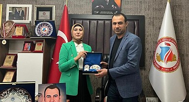 İYİ Partili Asuman Sarıtaç,