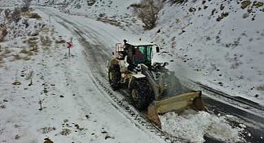 Malatya Büyükşehir Belediyesi, Karla Mücadele Çalışmalarına Devam Ediyor