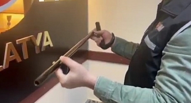 Malatya'da baston görünümlü silah ele geçirildi