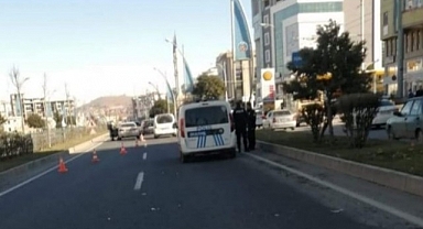 Malatya'da Otomobilin Çarptığı 10 Yaşındaki Çocuk Ağır Yaralandı