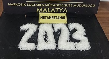 Malatya'da polisten filim gibi uyuşturucu operasyonu
