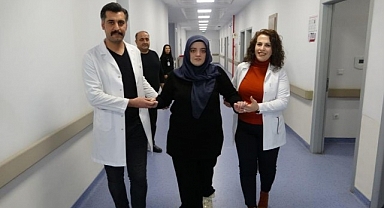 Piknikte tavuk yedi zehirlendi 8 ay yürüyemedi