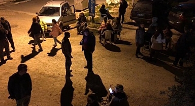 Deprem Mersin'de kuvvetli hissedildi, vatandaşlar panikle sokağa çıktı